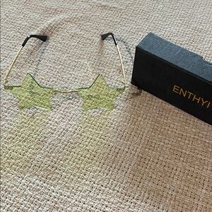 Star-Shaped Gold and Chartreuse Glasses